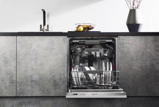 Spülmaschine reinigen